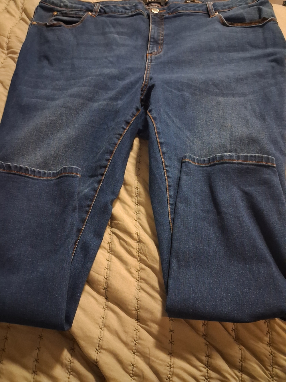 Tahari Men's Dark Blue Slim Straight Jeans